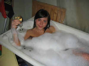 49-adorable-brunette-gf