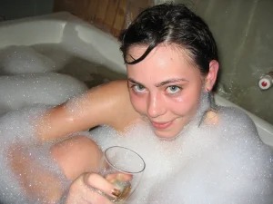 71-adorable-brunette-gf