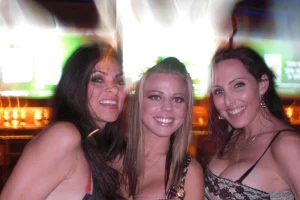 31-alice-got-really-huge-boobs