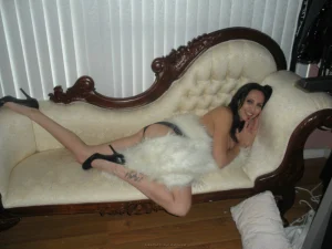 73-alice-got-really-huge-boobs