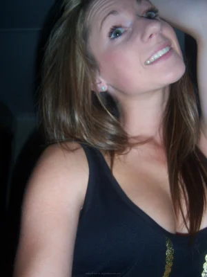 21-alison-loves-to-show-her-boobs