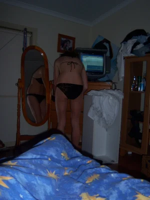 79-alison-loves-to-show-her-boobs