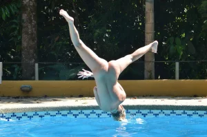 amateur-nudist-model-132