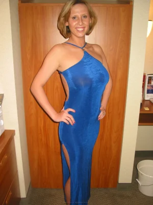 26-babe-got-really-huge-hooters