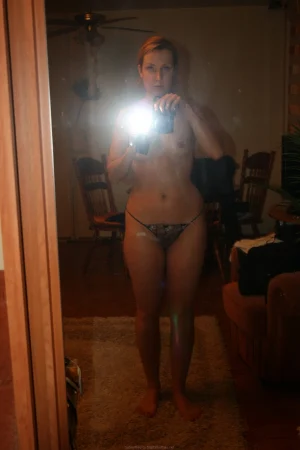 03-babe-making-self-shots