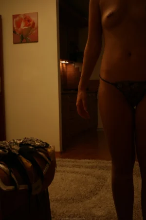 23-babe-making-self-shots