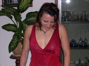 49-babe-prefers-parties