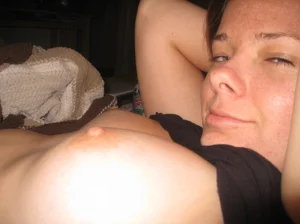 18-big-boobed-gf-sucking-cock