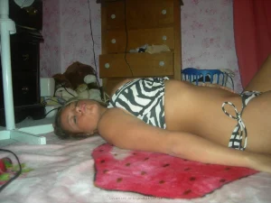 32-big-tits-and-lustful-pussy