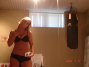 24-blonde-babe-getting-naked