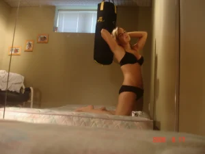 36-blonde-babe-getting-naked