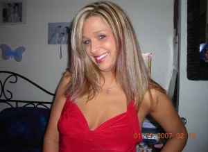 51-blonde-girl-shows-her-pussy