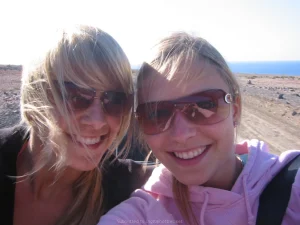 41-blonde-glamour-babe