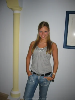 56-blonde-glamour-babe