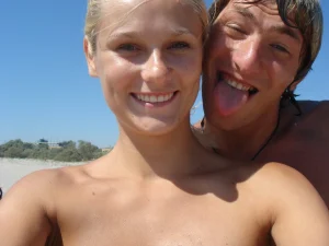 20-blonde-prefers-rest-topless