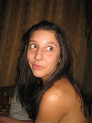 33-brunette-gf-from-germany