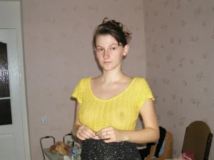 26-brunette-prefers-sex-toys