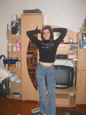 05-brunette-shows-her-boobies