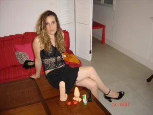 19-chick-shows-her-shaved-pussy