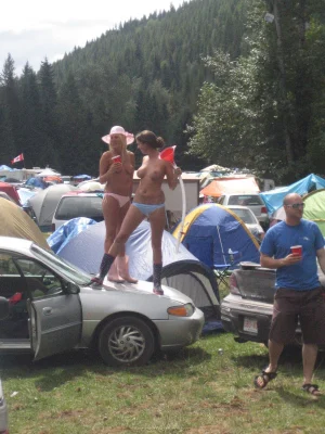 14-crazy-drunk-chicks