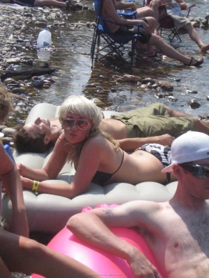 25-crazy-drunk-chicks