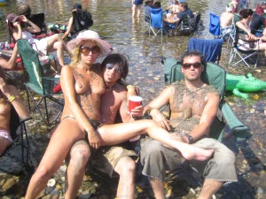 36-crazy-drunk-chicks