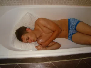 37-cute-babe-doing-blowjob