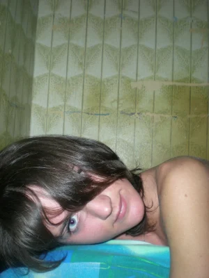 40-dasha-love-to-do-photo-of-herself