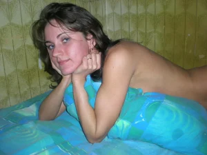 45-dasha-love-to-do-photo-of-herself