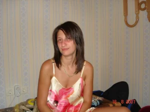 30-drunk-babe-in-the-car