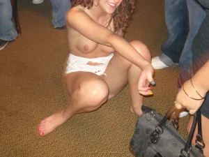 49-drunk-gfs-at-the-party