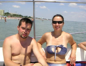 31-erotic-gfs-on-the-beach