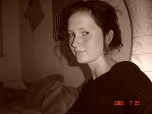 01-excited-babe-doing-blowjob