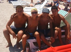 38-family-on-nude-beach