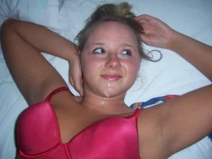 53-gf-adores-blowjob