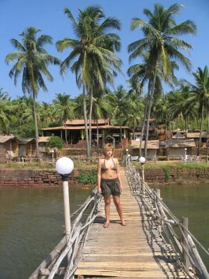 13-gf-adores-water-scooter