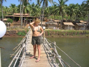 14-gf-adores-water-scooter