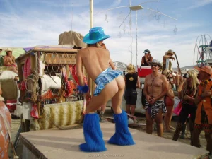 36-i-like-this-party