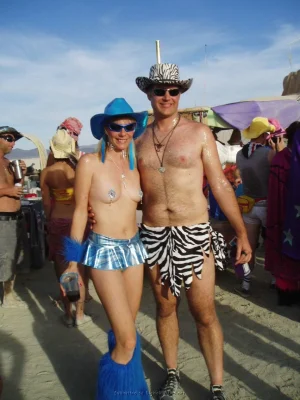 48-i-like-this-party