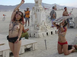 70-i-like-this-party