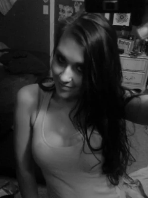 18-lost-photos-of-charming-babe