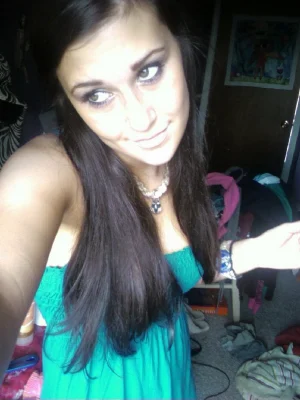 31-lost-photos-of-charming-babe