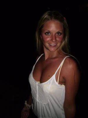 53-lovely-gf-shows-her-puffy-nipples