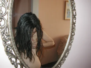 34-lustful-hairy-pussy-chick