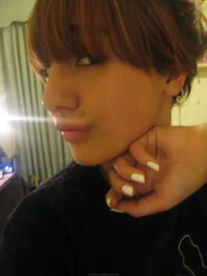 04-lustful-hairy-pussy-gf