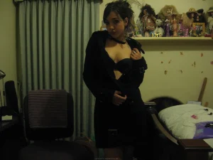 50-lustful-hairy-pussy-gf