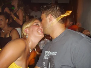 26-my-gf-corie-and-her-friends