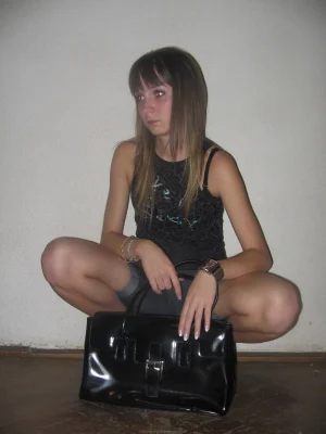 08-my-girl-loves-posing-for-me