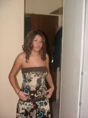 26-my-girl-prefers-public-nudity