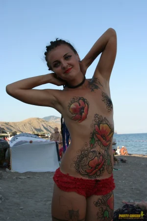 06-my-lovely-gf-on-a-party